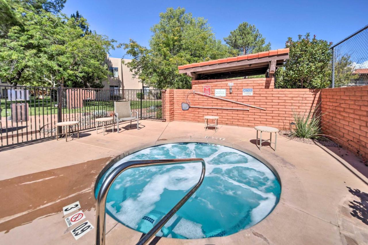 Cozy Sedona Oasis With Pool And Hot Tub Access!アパートメント エクステリア 写真