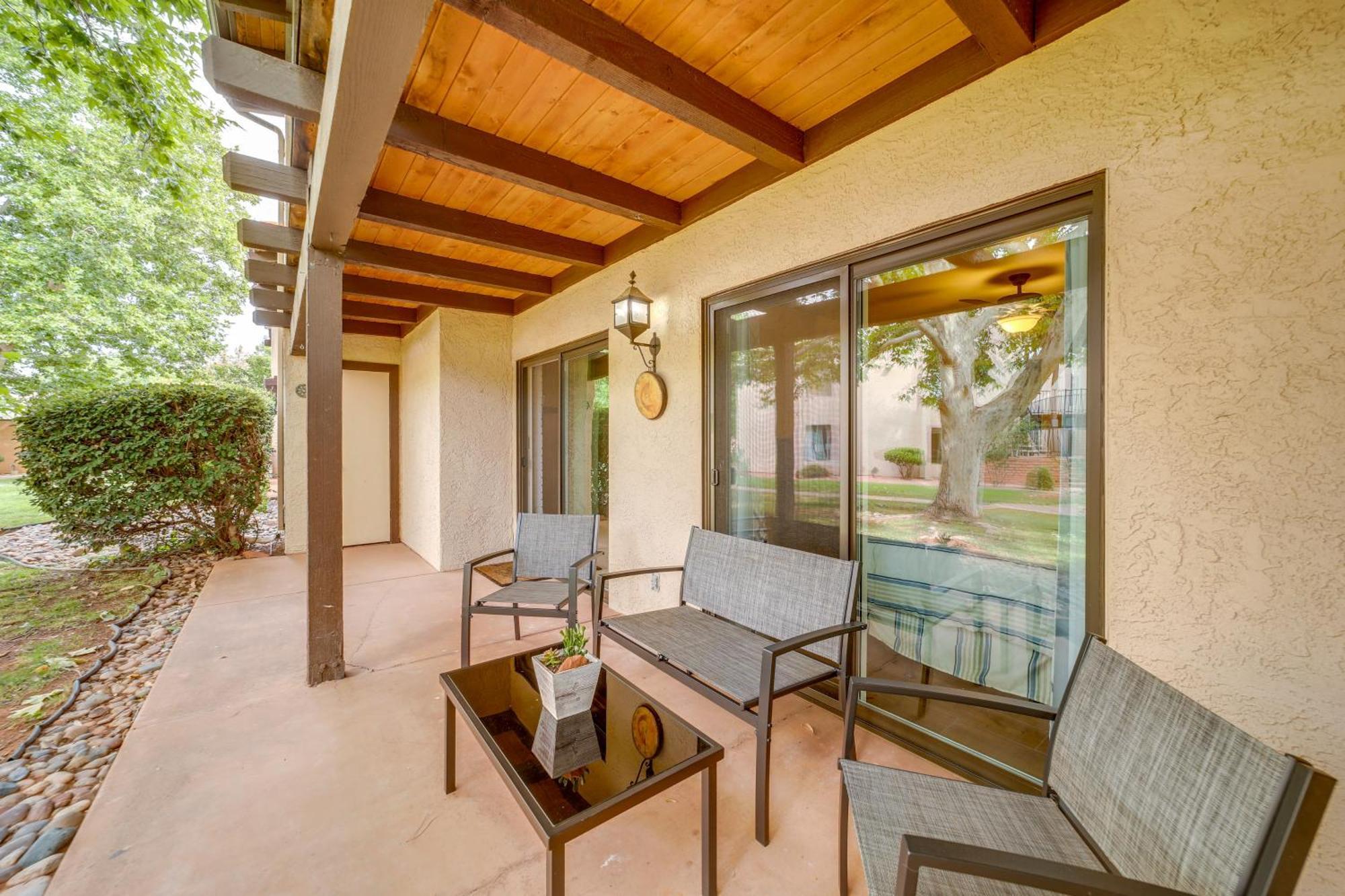 Cozy Sedona Oasis With Pool And Hot Tub Access!アパートメント エクステリア 写真